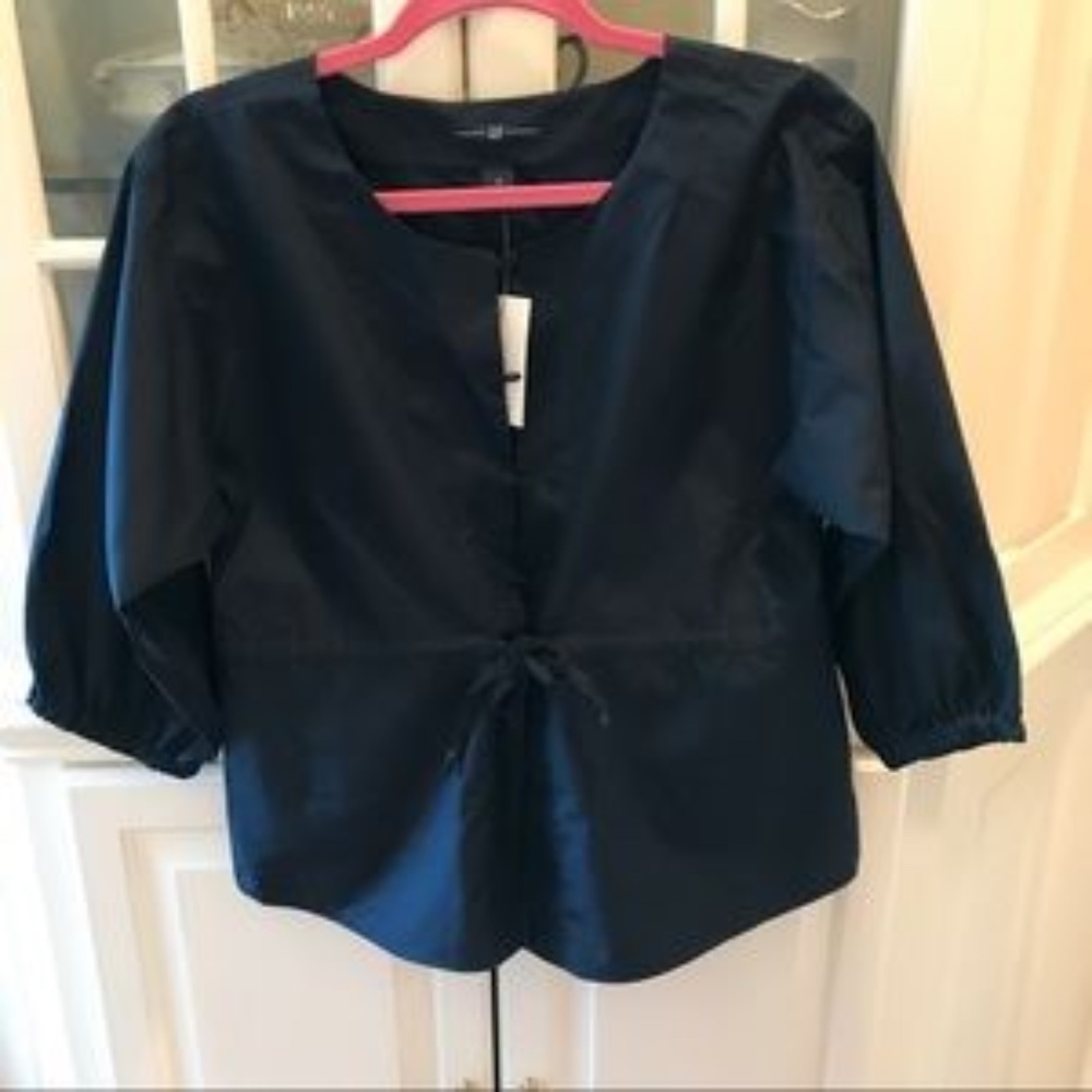 Women's Gap shirt navy size smal